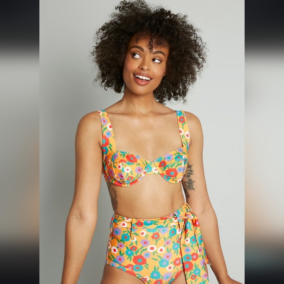 Pippa modcloth retro two peice bathing suit - Picture 5 of 6